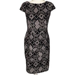 Black and White Geometric Monochromatic Pattern Shift Dress